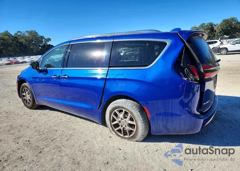 2021 Chrysler Pacifica Touring L z USA, uszkodzony, nr VIN 2C4RC1BGXMR589326